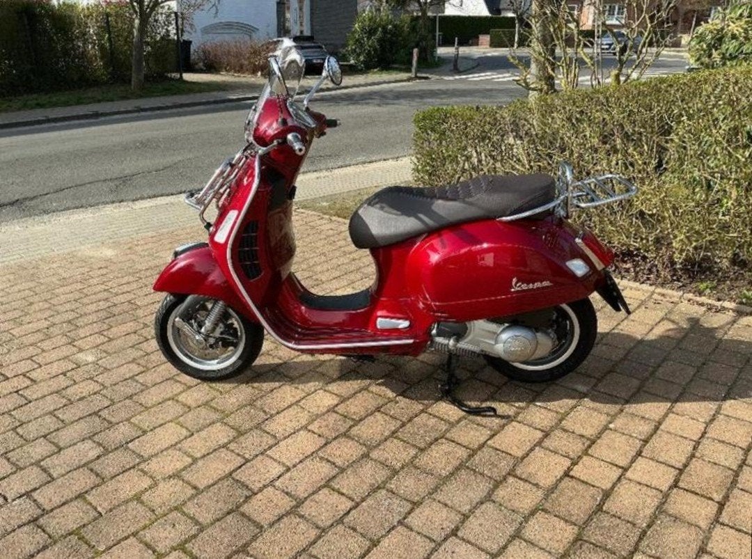 VESPA GTS 300, Ophalen