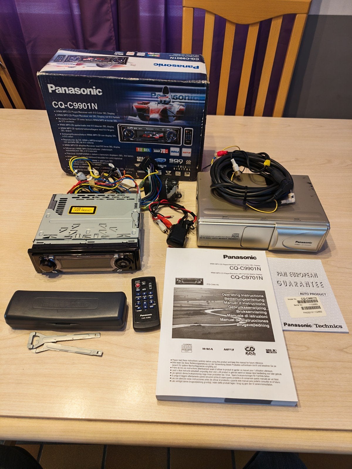 PANASONIC CQ-C9901N + chargeur CD 10 cd DP9061 HAUT DE GAMME, Enlèvement ou Envoi