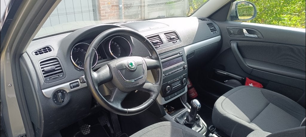 Skoda yeti 4x42, Auto's, Handgeschakeld, Particulier, SUV of Terreinwagen, Te koop