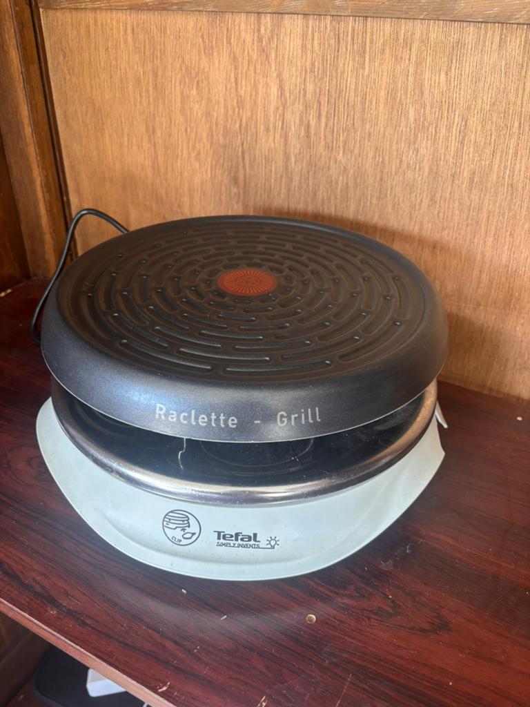 Raclette, Maison & Meubles, Enlèvement, Utilisé