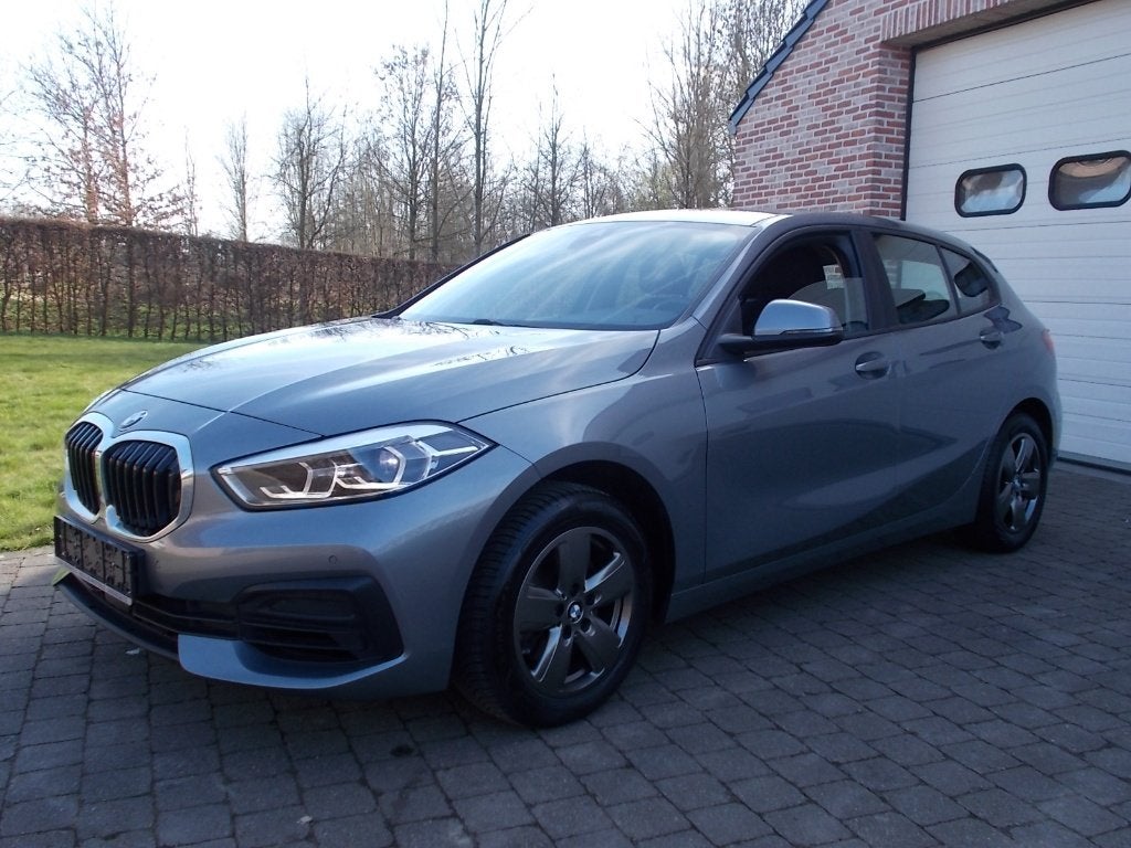 BMW 116i DAB - Navi - Apple Carplay, Auto's, 1 Reeks, Euro 6, Lane Keeping Assist, Bedrijf