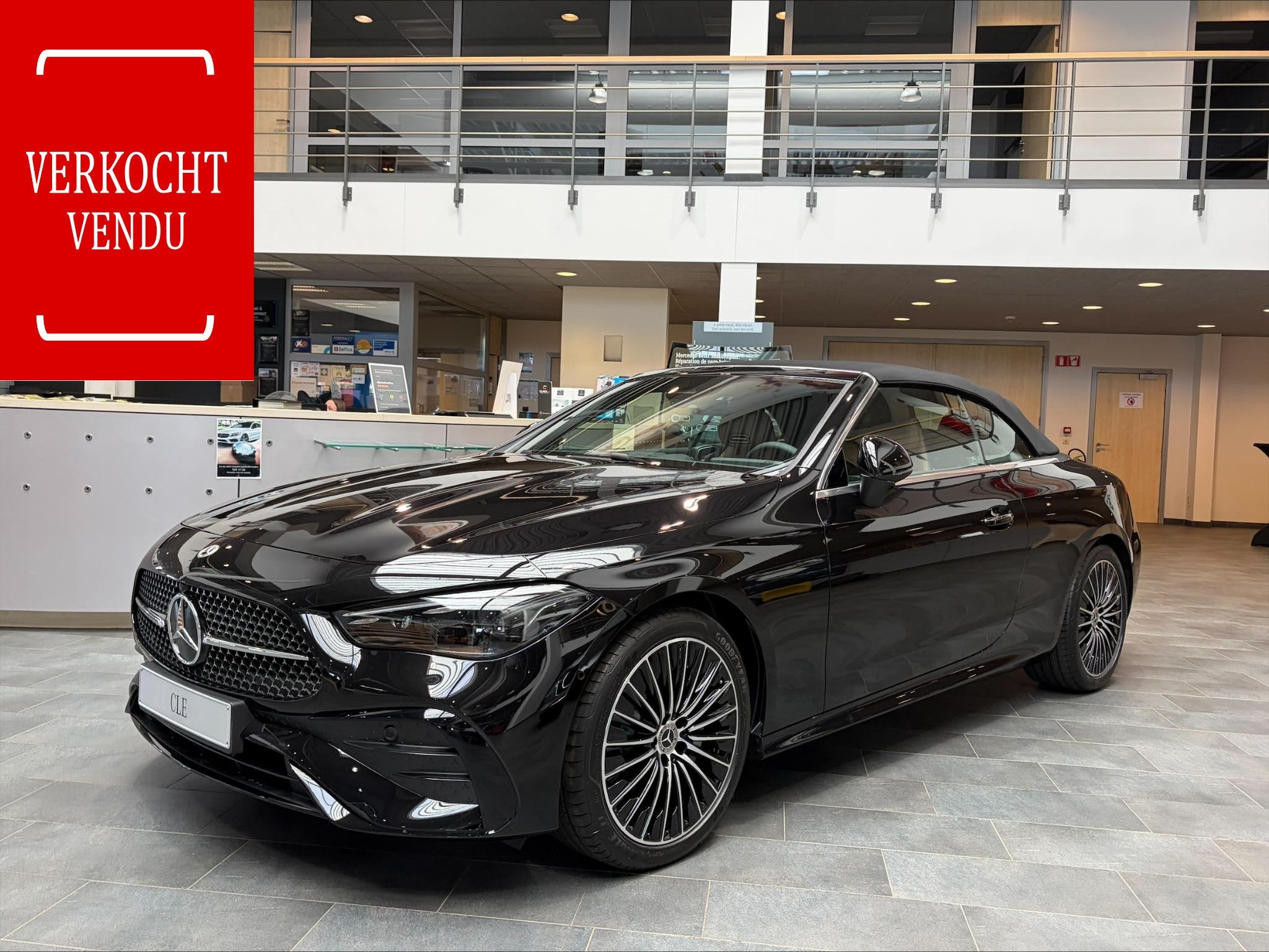 Mercedes-Benz CLE Cabriolet CLE 200 Cabriolet AMG Line Nieuw, Auto's, Automaat, 4 zetels, 1800 kg, Automatische klimaatregeling