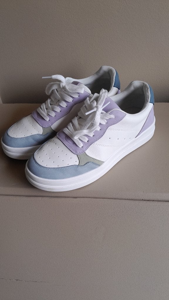 Sneakers, Ophalen of Verzenden, Zo goed als nieuw, Sneakers