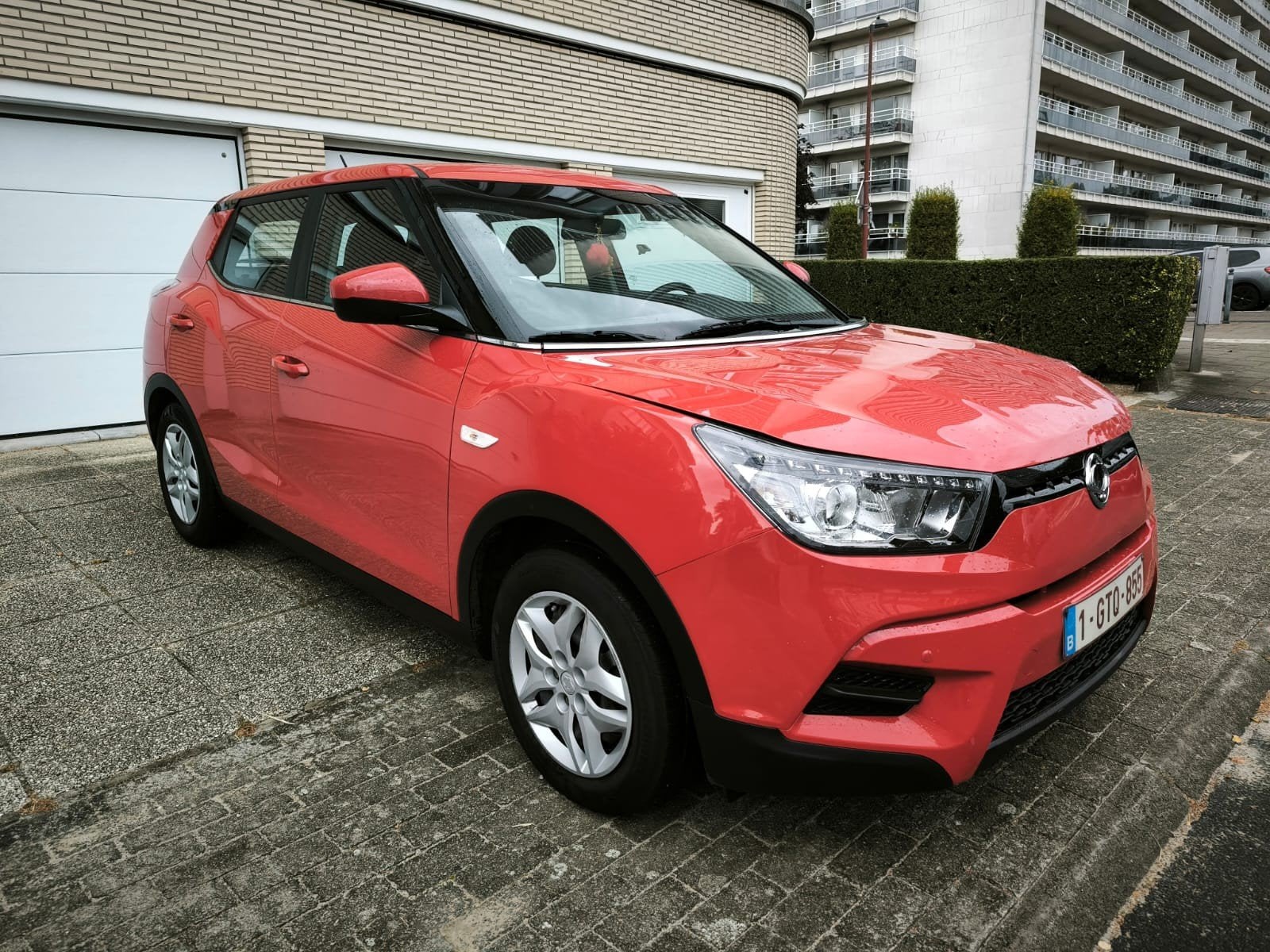 Ssangyong Tivoli 1.6i Benzine 2017 43.000km Airco Euro6B, Voorwielaandrijving, Dealer onderhouden, 1600 cc, Adaptive Cruise Control
