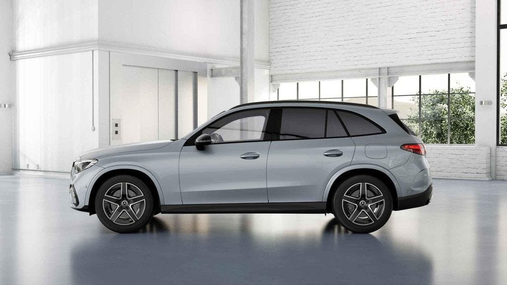 Mercedes-Benz GLC GLC 300 e 4MATIC AMG Line Line | Night Pac, Automaat, Gebruikt, Zwart, 4 cilinders