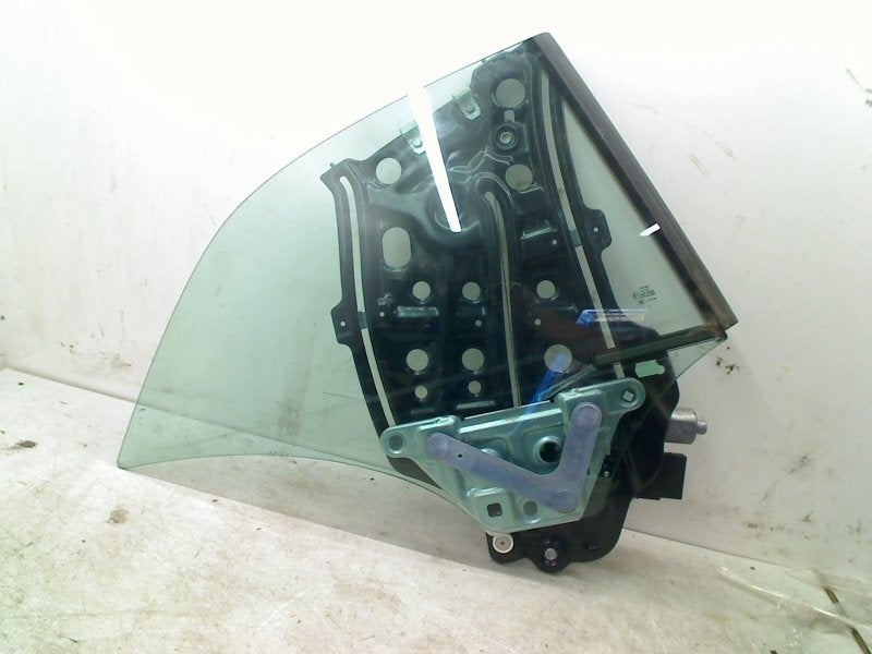 MECANISME DE VITRE ELECTRIQUE ARRIÈRE DROIT (8P7839398E), Autos : Pièces & Accessoires, Auto-Union-Straße  1,
85057  Ingolstadt, DE