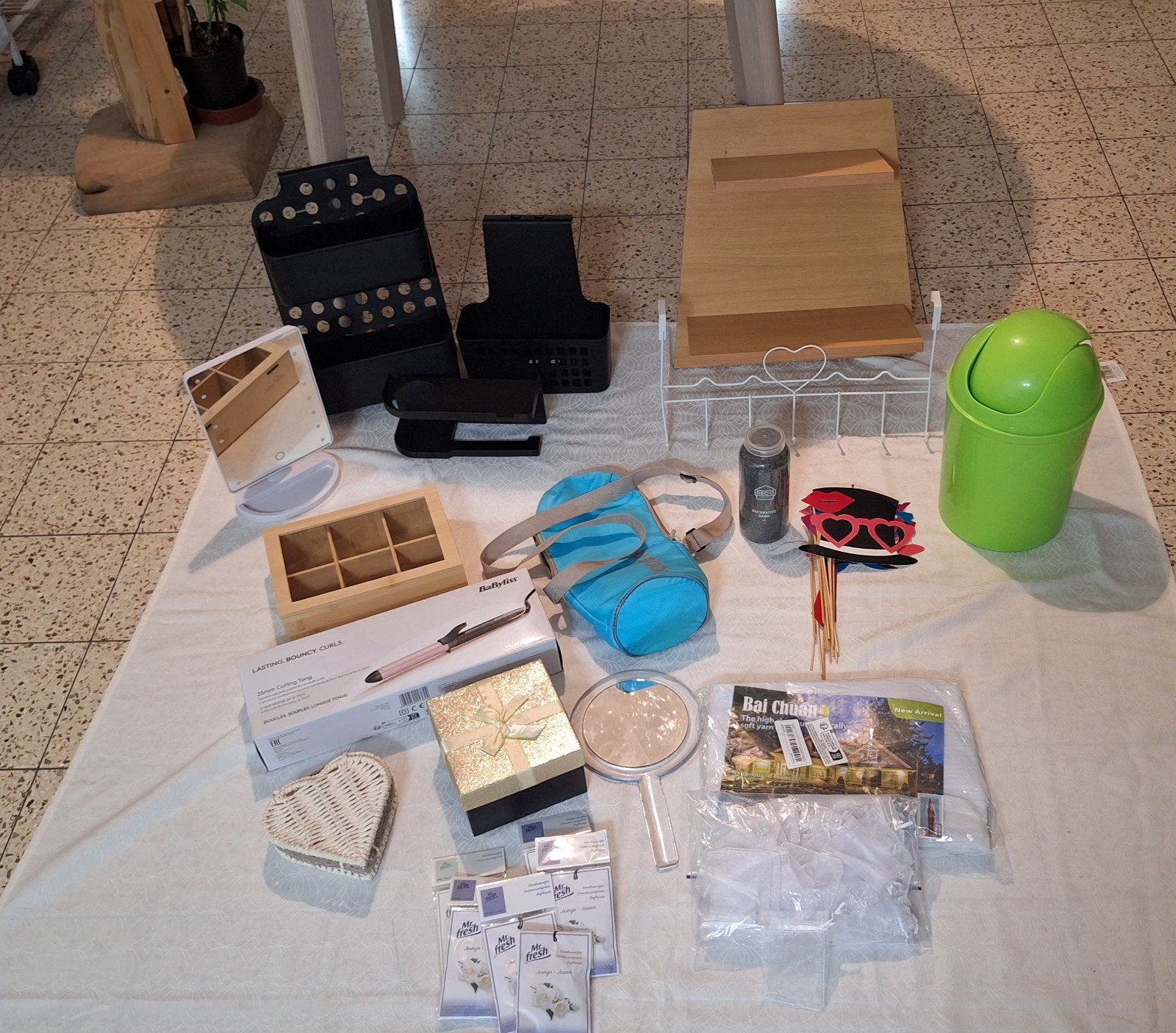Lot d accessoire.  Différentes, Enlèvement ou Envoi