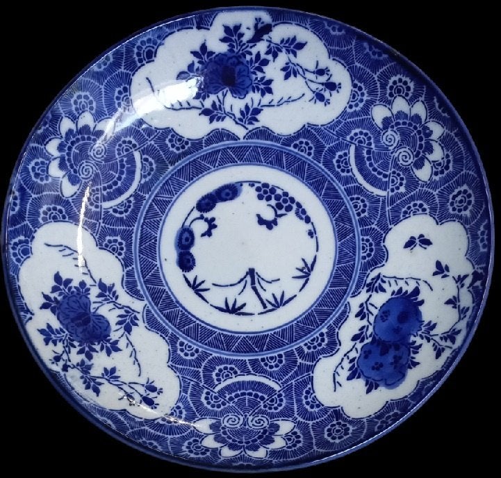 Assiette en porcelaine NABESHIMA., Enlèvement ou Envoi
