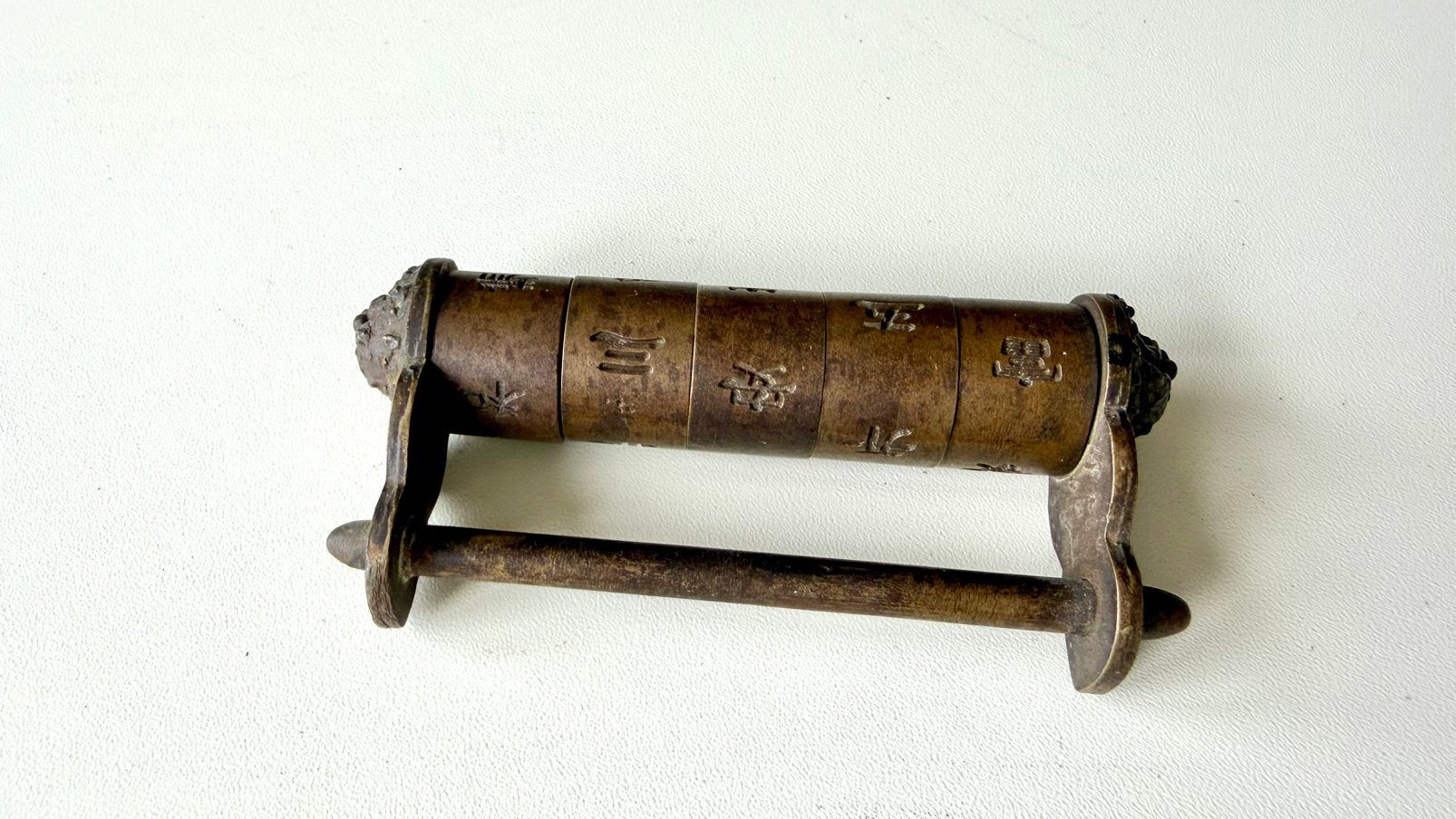Oude weeghaak (USA) en antiek chinees trommel slot, Antiek en Kunst, Ophalen