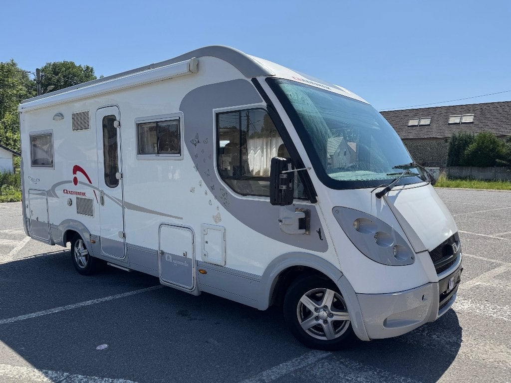 Adriatik Vision I677 SP Intégral , Chassis Alko, Caravanes & Camping, Jusqu'à 4, 6 à 7 mètres, Boîte manuelle, Intégral