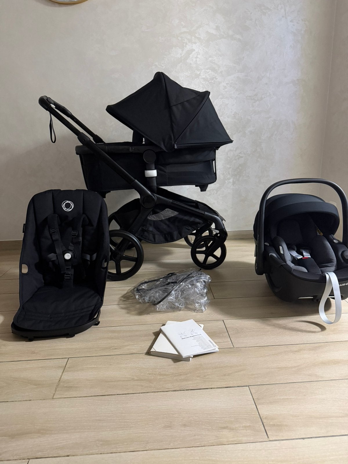 Bugaboo Fox 5  Black / Heritage Black 3-in-1 Complete, Babygeluk, Ophalen of Verzenden, Zo goed als nieuw, W
