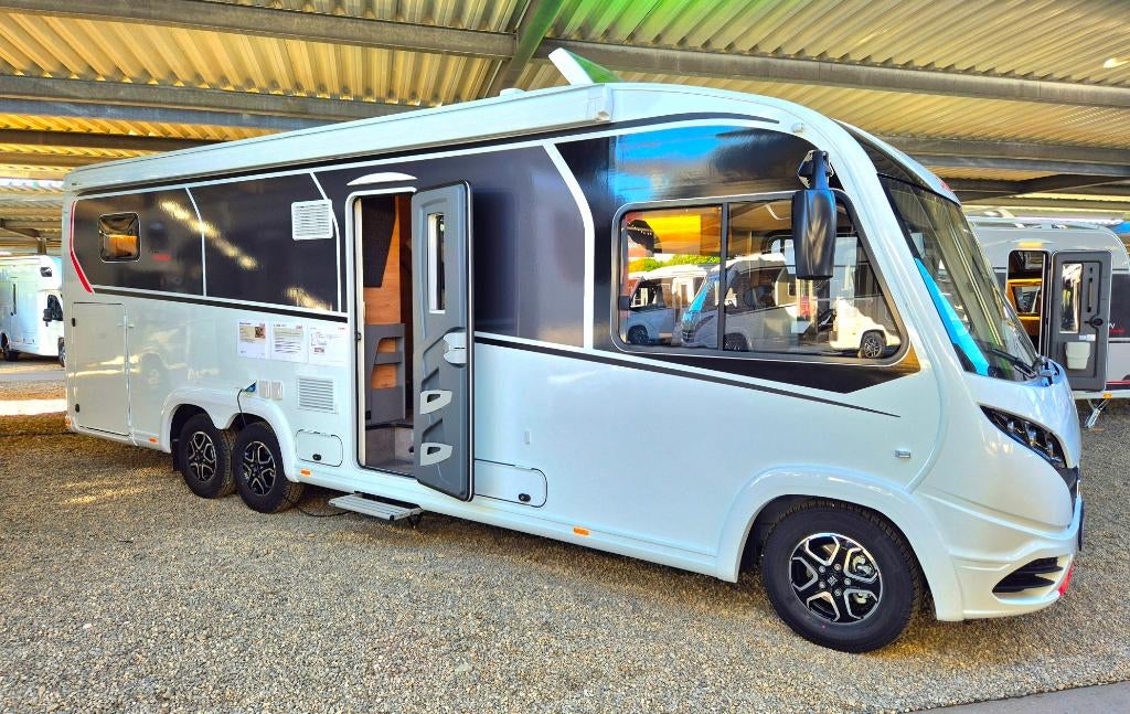 Famille XL Dethleff I 7812-2, Siège de train, 8 mètres et plus, Entreprise, Fiat
