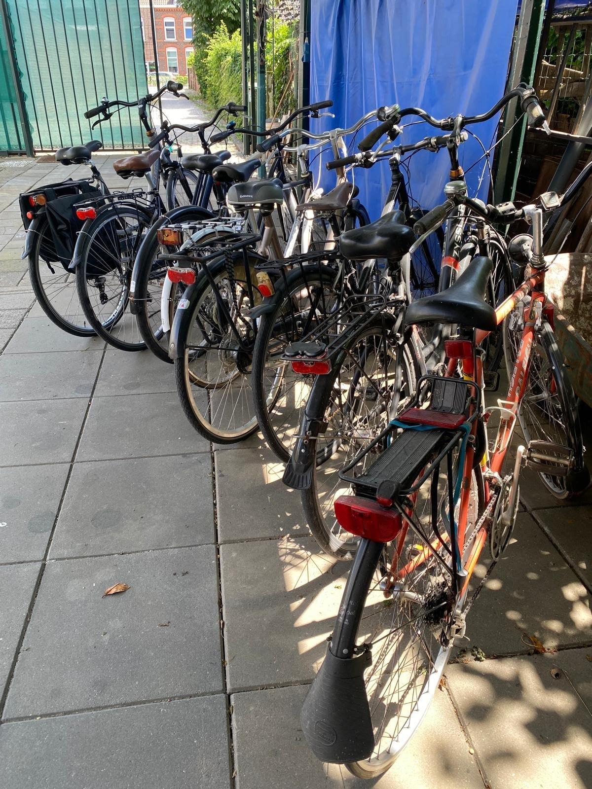 Plusieurs vélos à vendre, Enlèvement