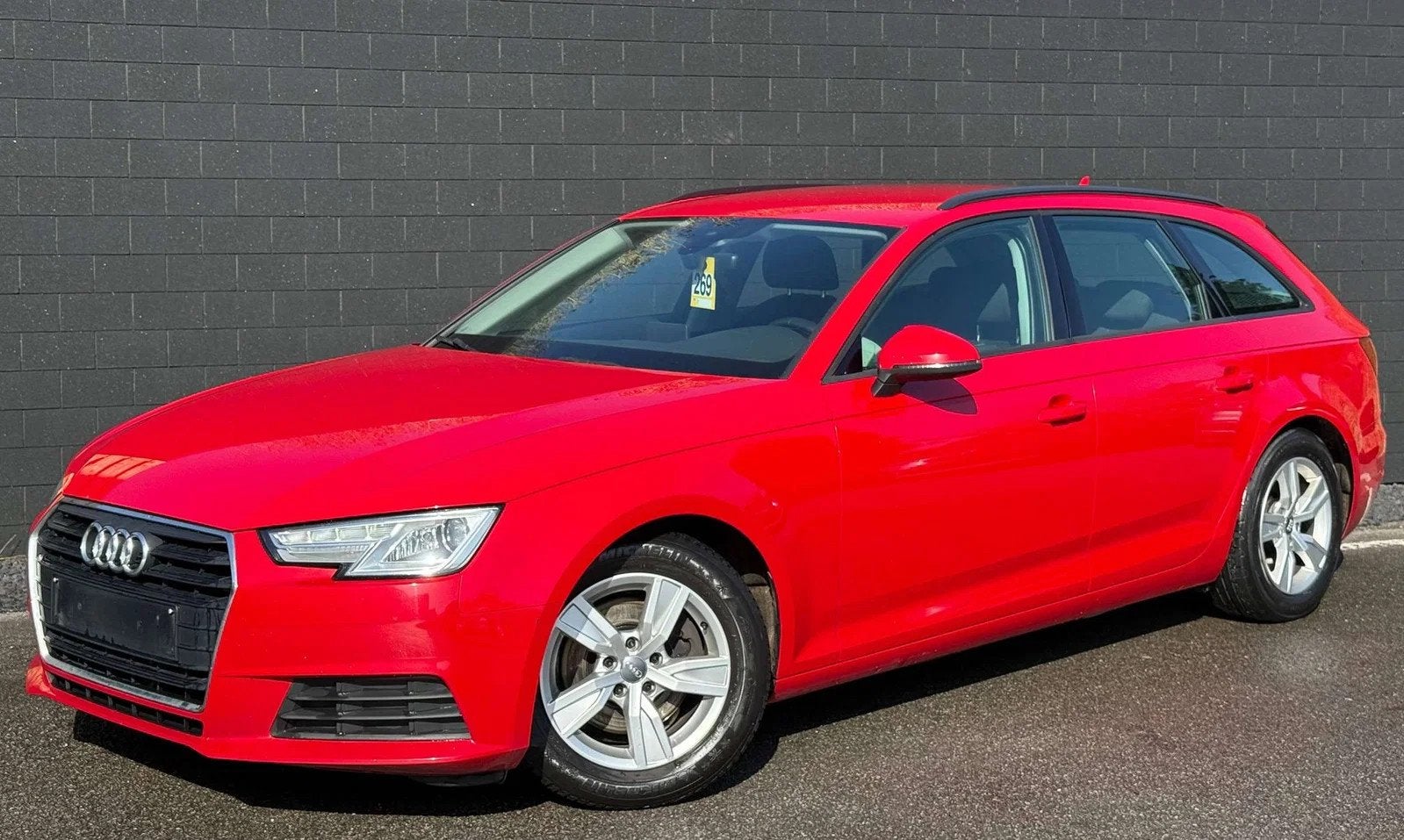 Audi A4 Avant 2.0 TDi S tronic+BOIT EAUTO+NAV+AIRCO+JANTES, Rouge, 2095 kg, Achat, Entreprise