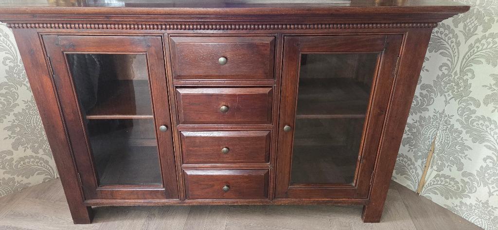 massief houten dressoir, Huis en Inrichting, Ophalen, Zo goed als nieuw