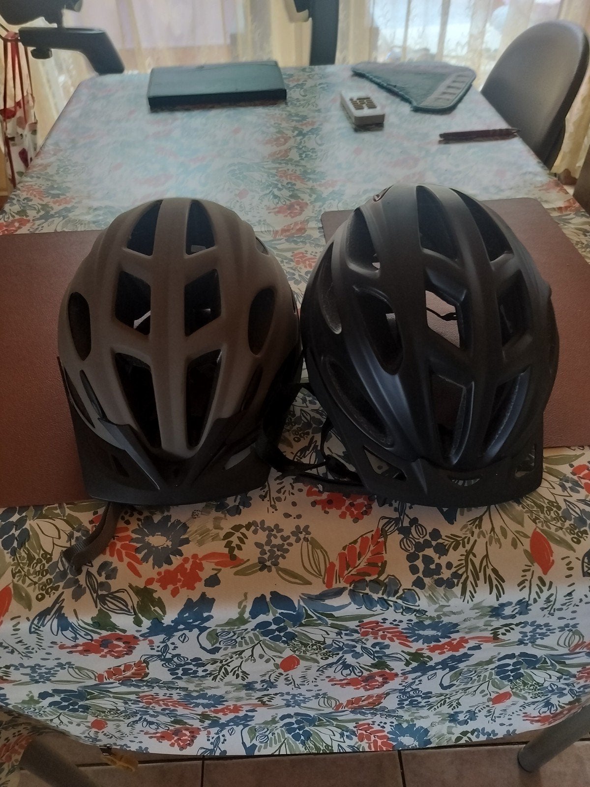 Fietshelm, Vélos & Vélomoteurs, Accessoires vélo | Casques de vélo, Enlèvement, Utilisé