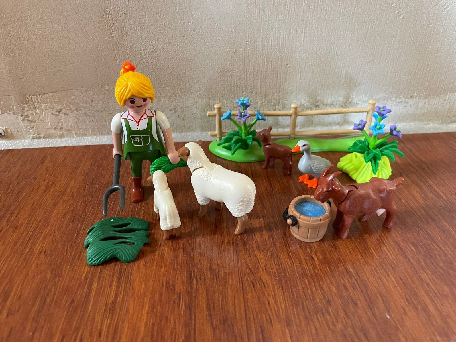 Playmobil boerin met schapen, geit en gans, Kinderen en Baby's, Speelgoed | Playmobil, Ophalen of Verzenden, Gebruikt
