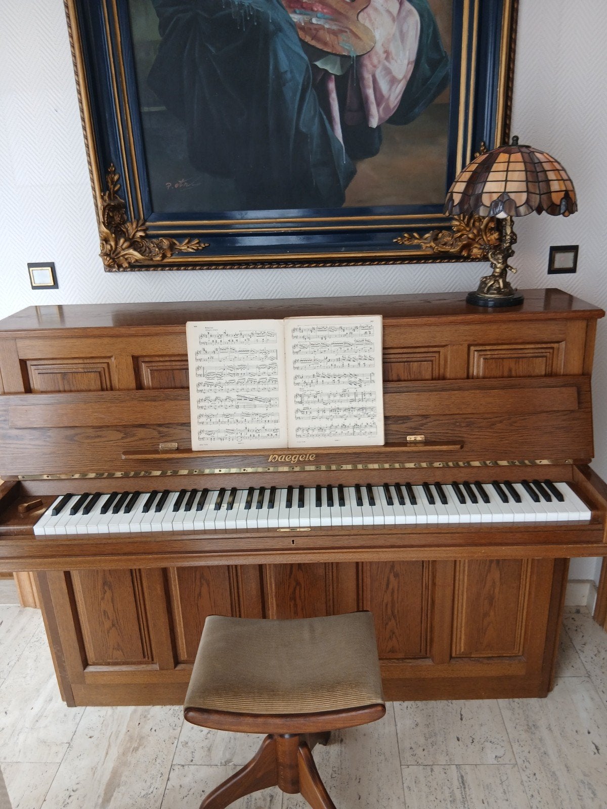 Mooie Duitse goed onderhouden piano te koop., Muziek en Instrumenten, Piano's, Piano, Ophalen of Verzenden
