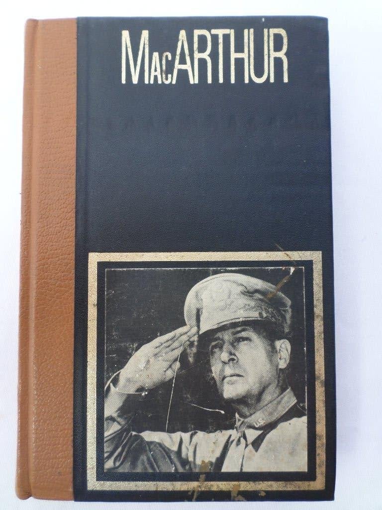 Livre Bernard Michal Les grands chefs militaires - McArthur, Livres, Guerre & Militaire, Deuxième Guerre mondiale, Enlèvement ou Envoi