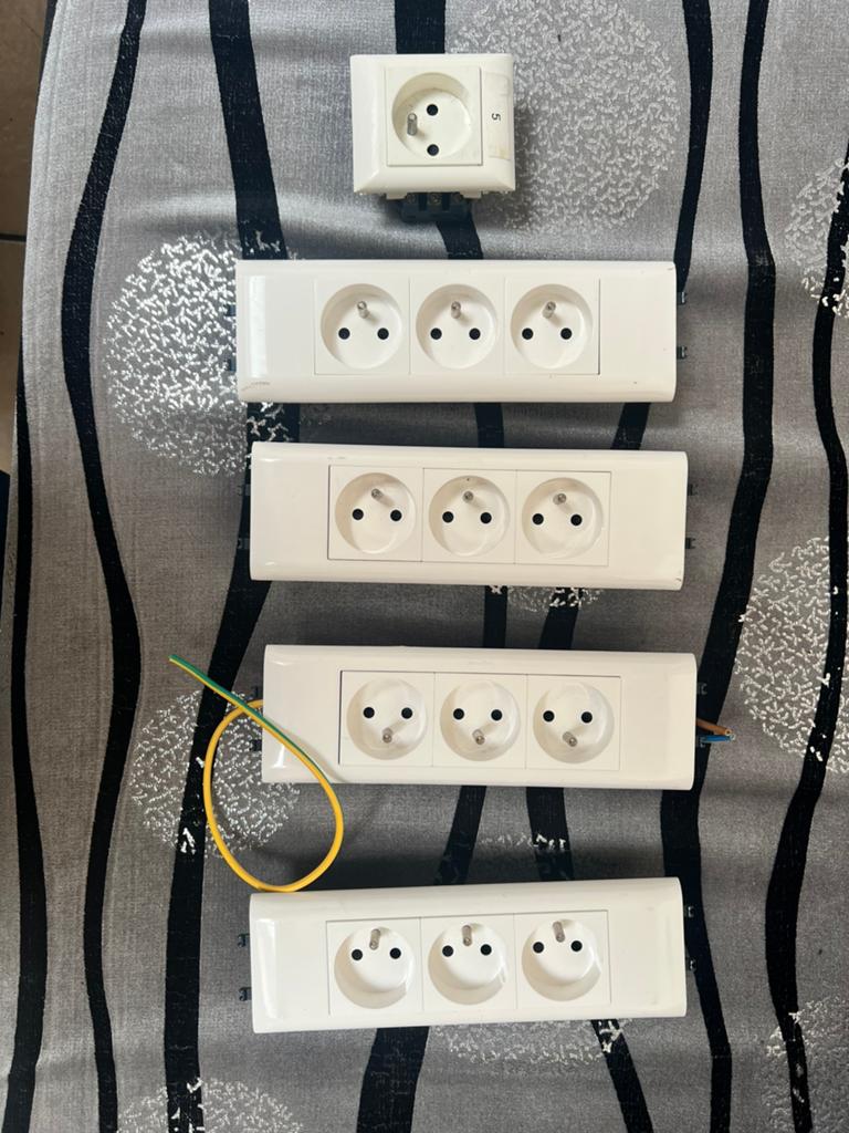 Legrand stopcontacten DLP, Enlèvement, Neuf