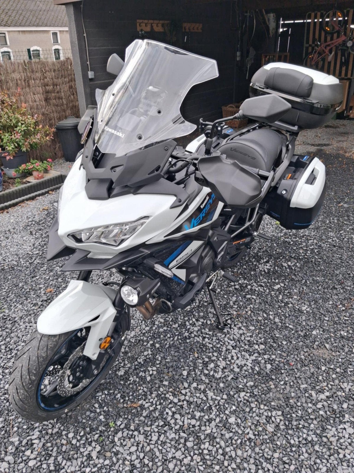kawasaki versys 650cc grand tourer, du 10 septembre 2025, Motos, Tourisme, Plus de 35 kW, 2 cylindres, Éclairage LED