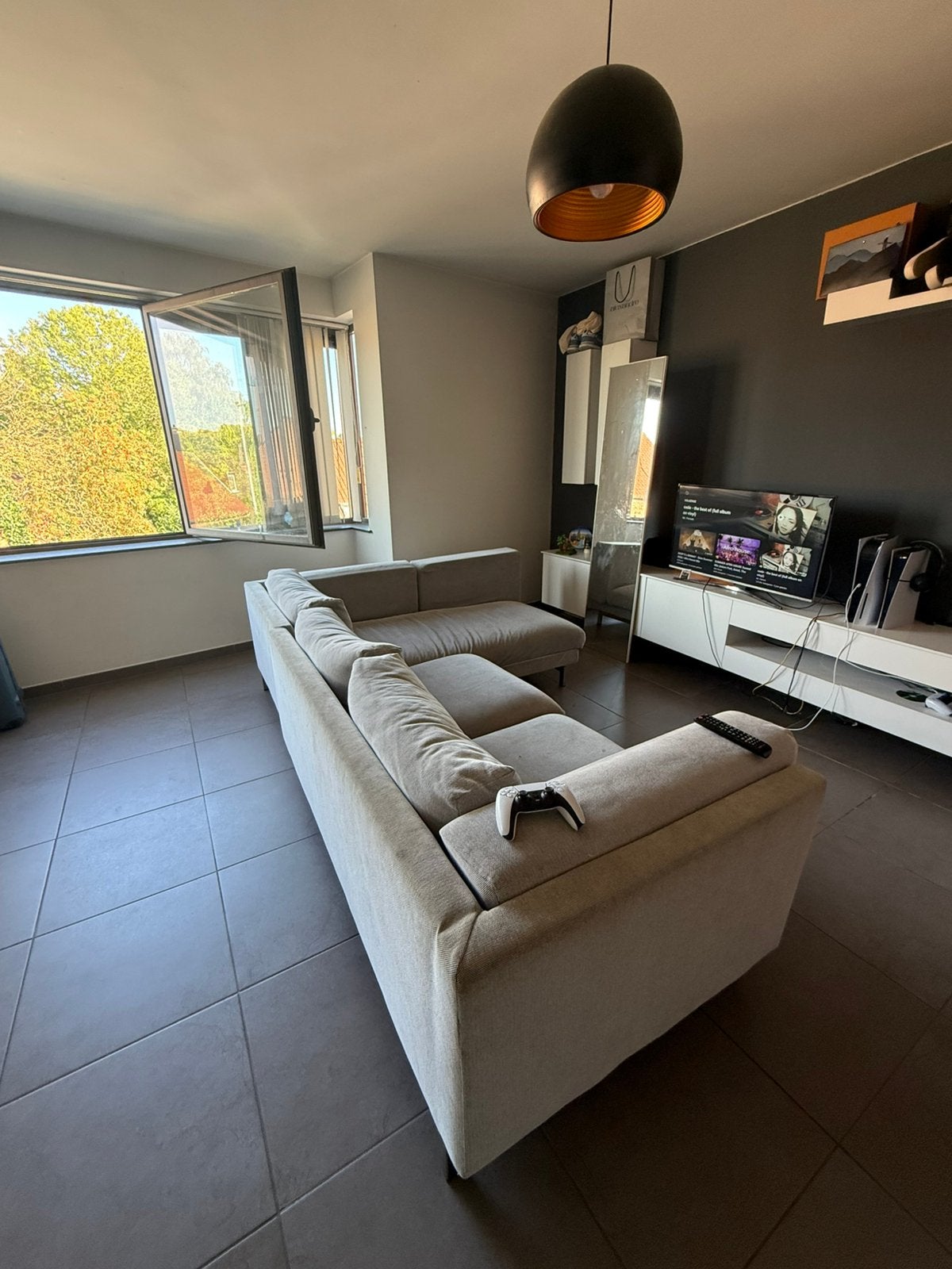 Appartement de 2 pièces à 840€ Avec mobilier ! ! ! !, 50 m² ou plus, Province de Flandre-Orientale