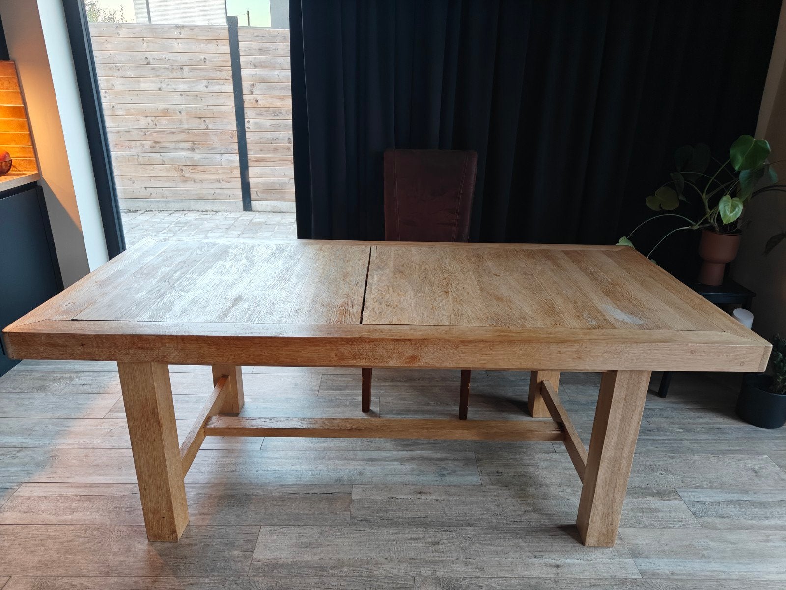 Vol eiken tafel, Huis en Inrichting, Tafels | Eettafels, Ophalen