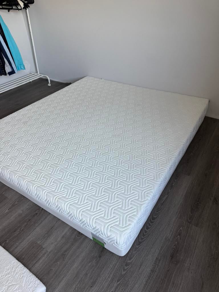 Matelas TEMPUR haut de gamme 180X200, Matelas, Comme neuf, Enlèvement, 180 cm