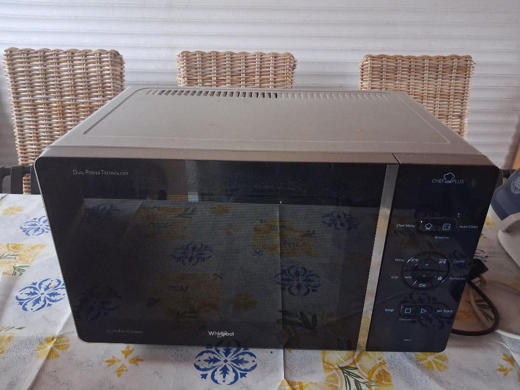 Whirlpool Chef plus, Ophalen, Gebruikt, Vrijstaand, Combi-microgolfoven