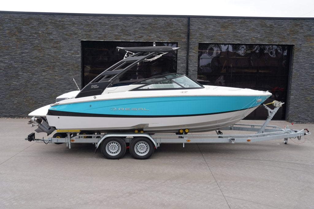 Regal LS2, Watersport en Boten, Ophalen, Regal, Zo goed als nieuw, 200 pk of meer