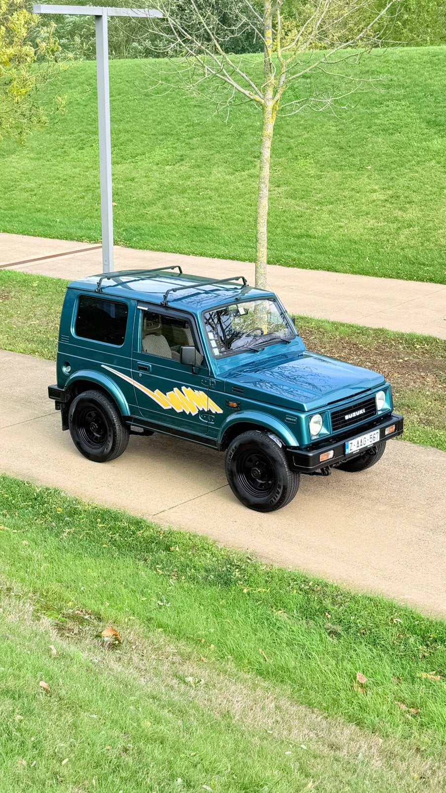 Suzuki samurai Oldtimer Lichte vracht, Auto's, https://public.car-pass.be/vhr/be82413e-ae7d-4470-be0b-53f24f746967, Samurai, Bedrijf
