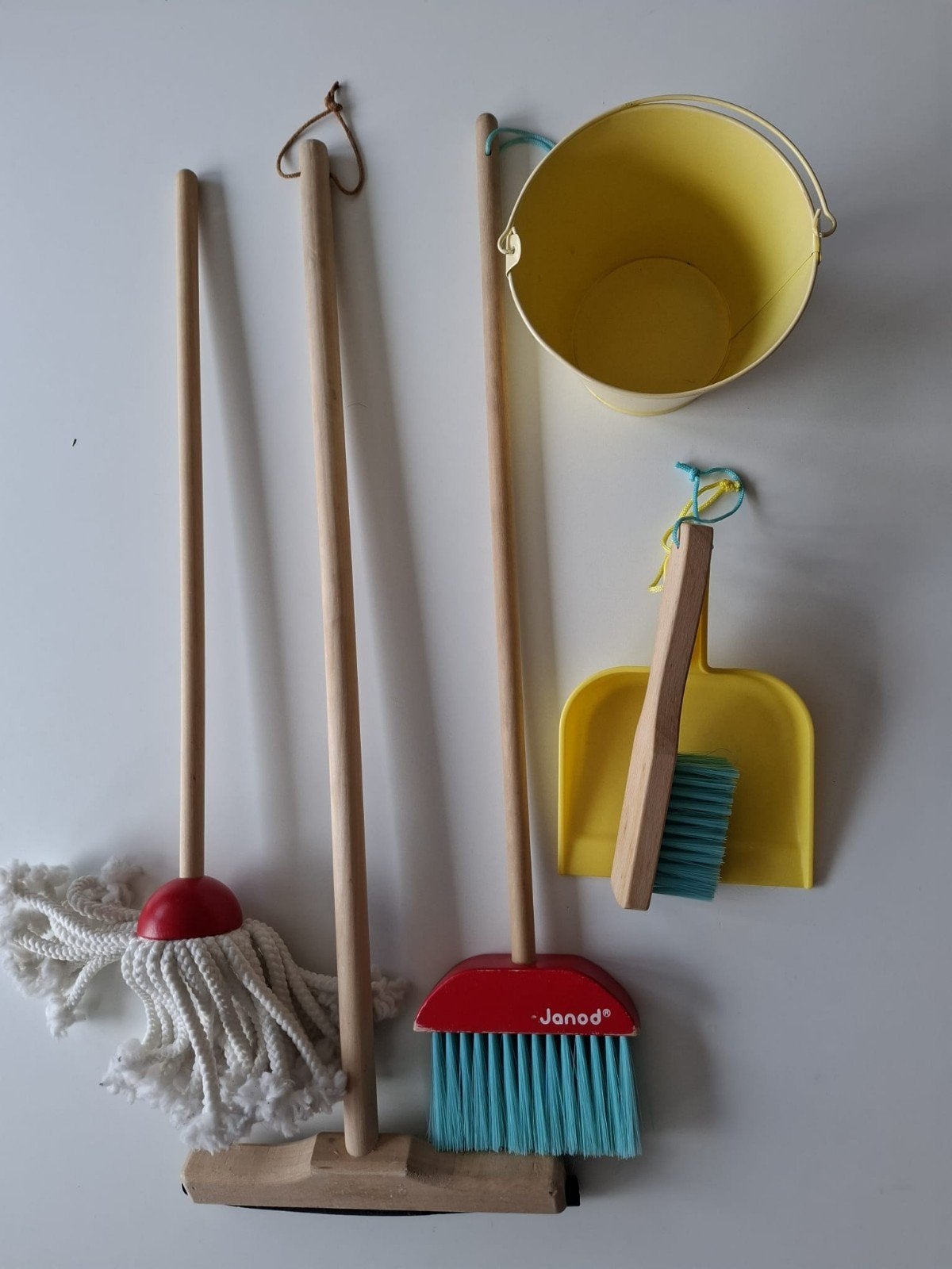 kit de nettoyage Jonad, Enlèvement