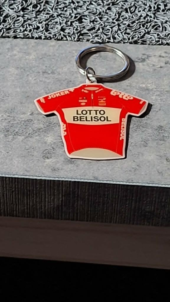 porte clé lotto belisol, Envoi, Comme neuf, Sport