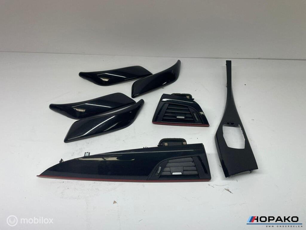 Interieurlijsten hoogglans zwart ORIGINEEL BMW F2x, Auto-onderdelen, Gebruikt, Einsteinlaan 5 rijswijk, Bmw, Ophalen of Verzenden