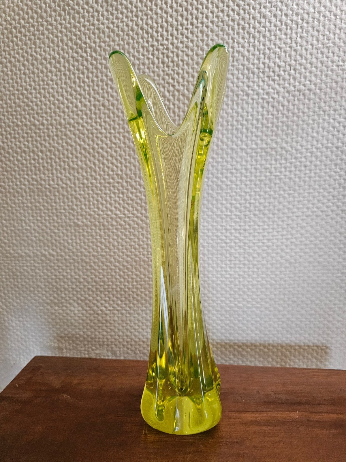 Murano uranium vaas, Antiek en Kunst, Ophalen of Verzenden