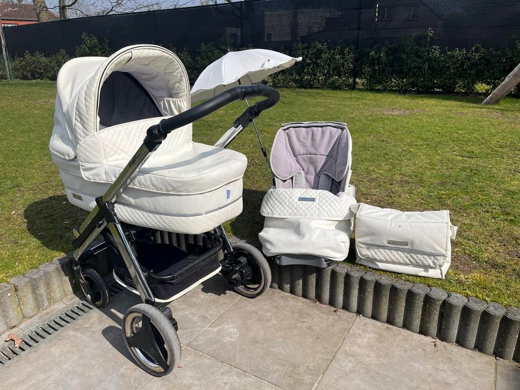 Poussette Bébécar + siège + accessoires en cuir Ip-Op blanc, Enlèvement, Comme neuf, Poussette, Pneus