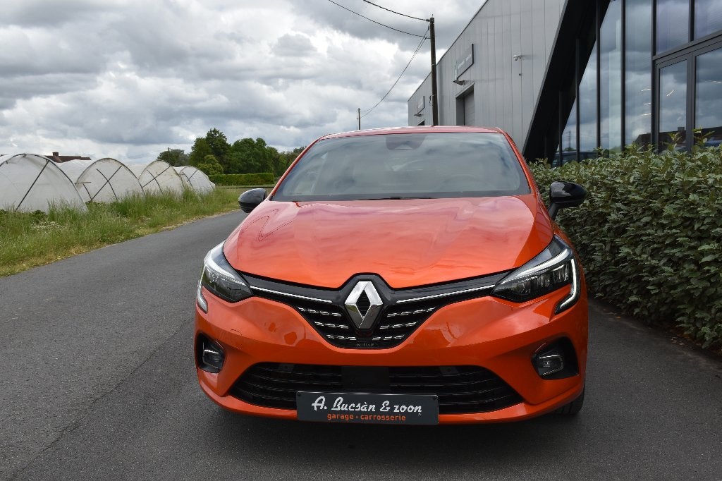 RENAULT Clio Hybrid E-TECH InitialeFULL OPTION/LED/ TREKHAAK, Autos, Renault, Cuir, Achat, Euro 6, Entreprise