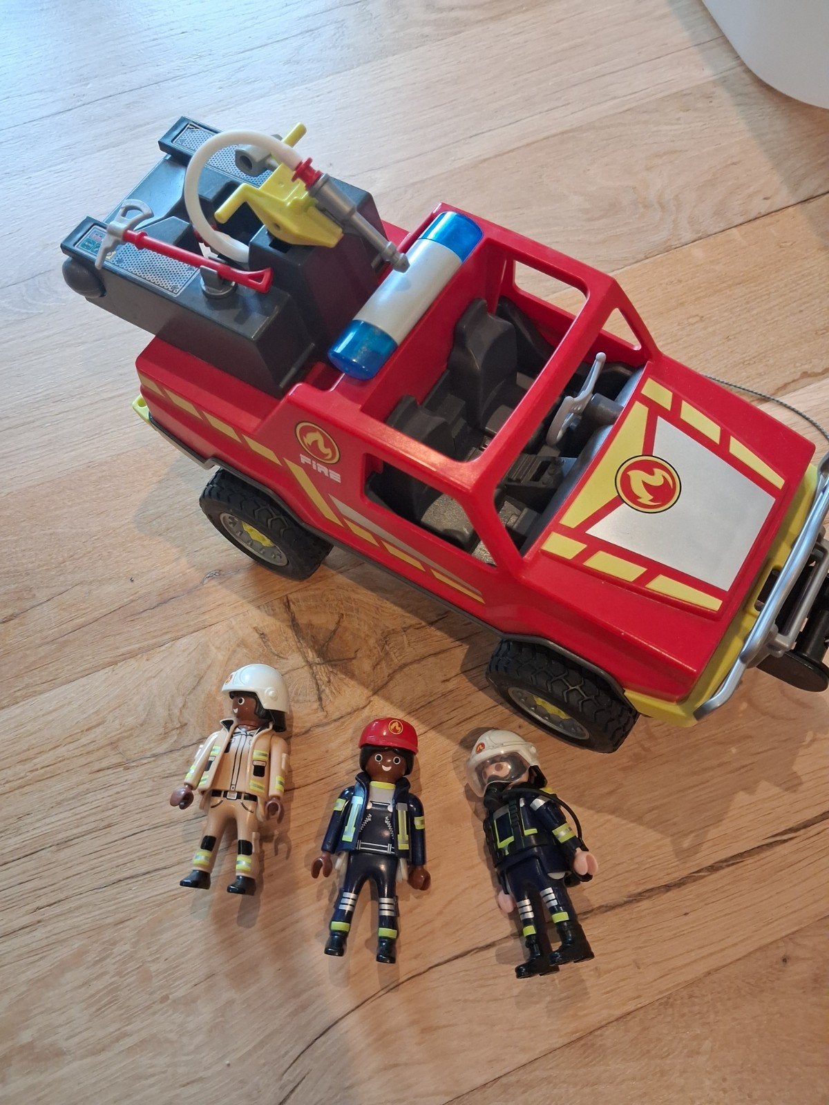 Playmobil brandweer, Ophalen