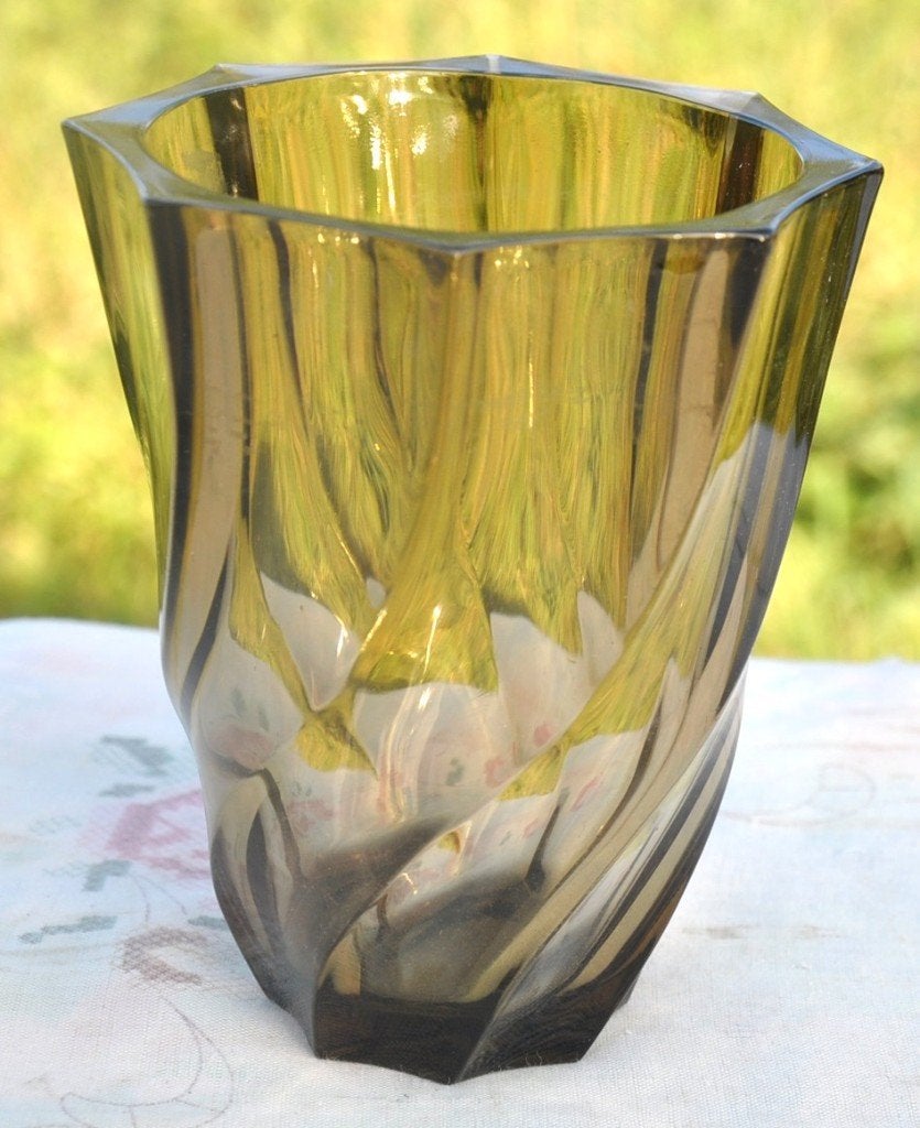 vase en verre brun torsadé, Antiquités & Art, Enlèvement ou Envoi