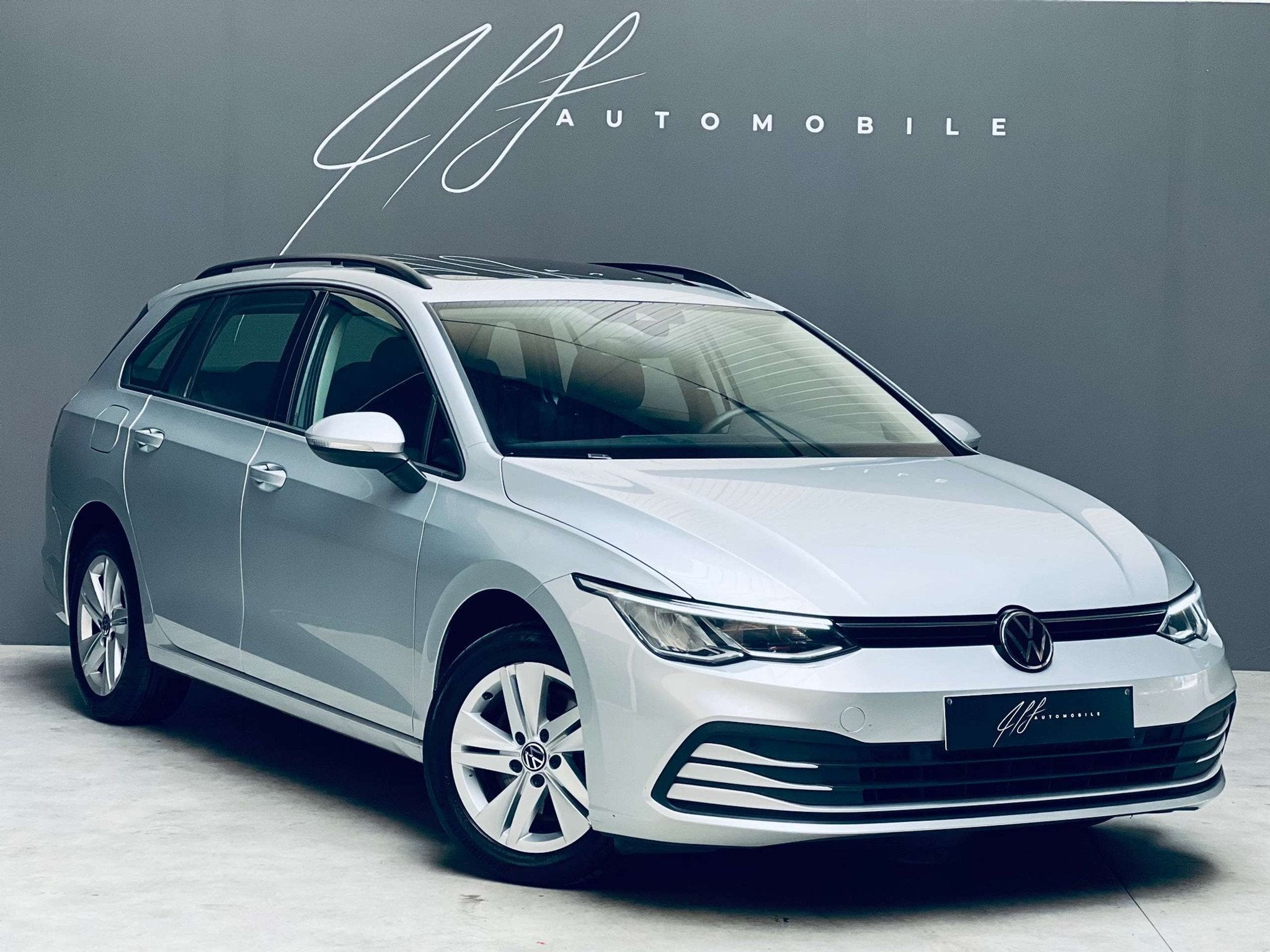 Volkswagen Golf Variant Golf 2.0 TDi *DSG*TOIT PANORAMIQUE*E, Autos, Argent ou Gris, Achat, Euro 6, 5 portes