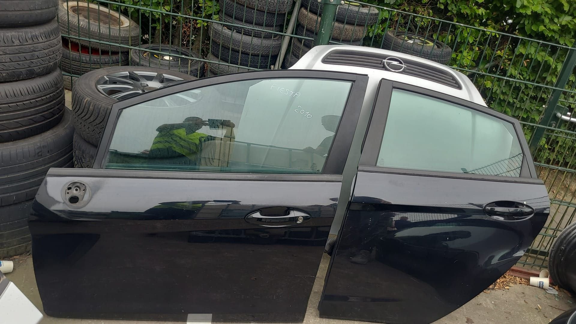 FORD FIESTA PORTIEREN LV+LA  BJ 2010 TOT 2013, Gebruikt, -, Deur, -