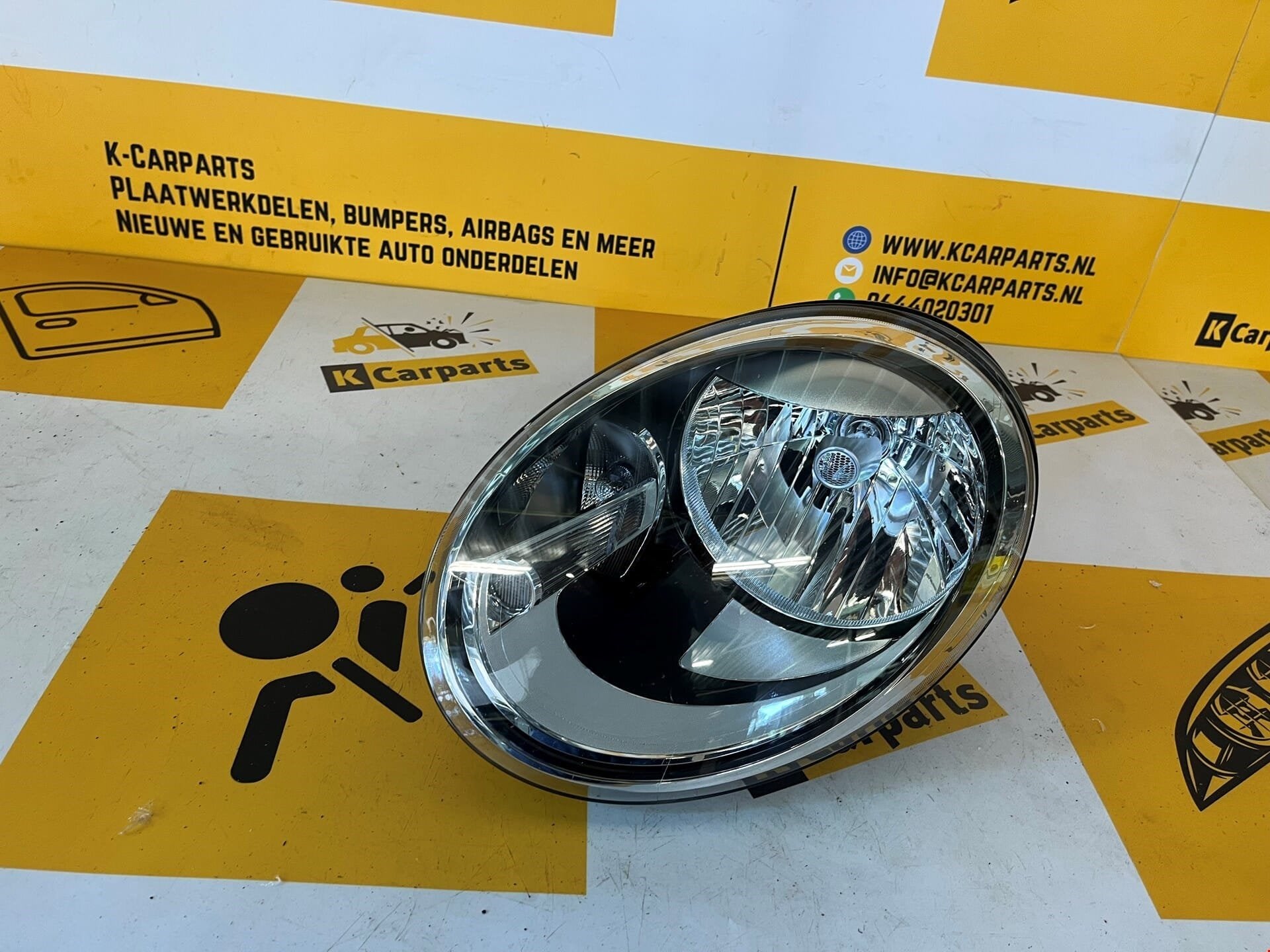 Koplamp Beetle 5C Links H7 Halogeen origineel SSB613SAEHR10, Info@fabrikant.eu, Fabrikant BV, Gebruikt, Fabrikantstraat 1
1000 AA  Amsterdam, NL