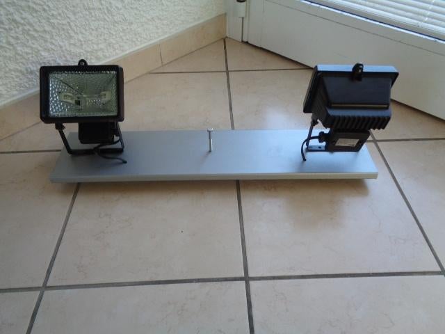 Plafonnier fixation plafond - 2 spots de 150W, Enlèvement, Utilisé