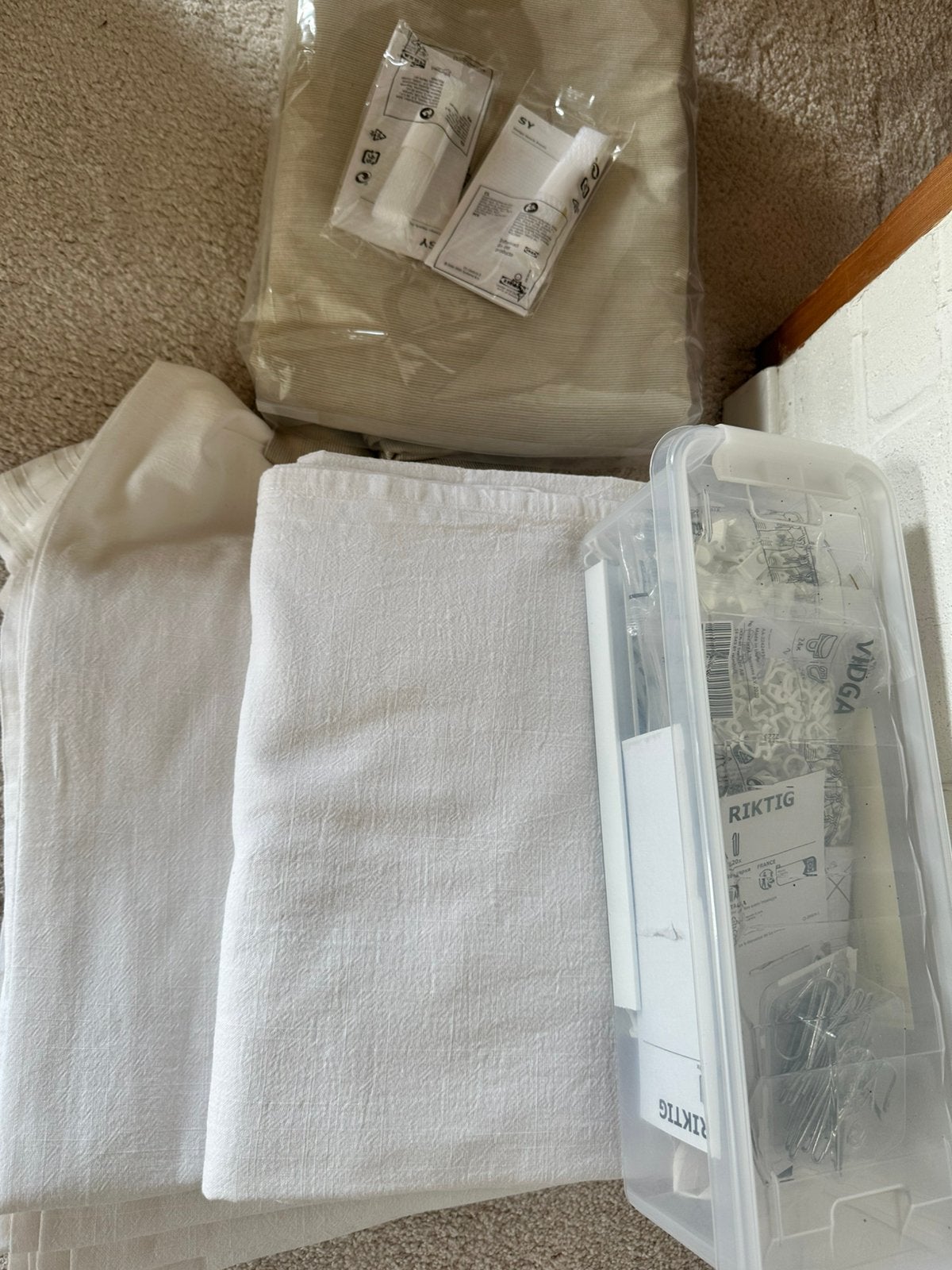 Veel gordijnstof, IKEA, Ophalen, Zo goed als nieuw, Beige