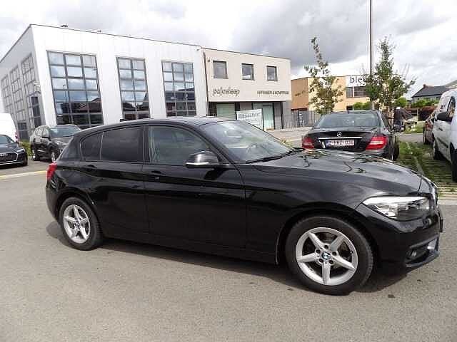 BMW 116 i - net groot onderhoud gehad + remmen en, Auto's, 1 Reeks, Zwart, Bedrijf, 79 kW