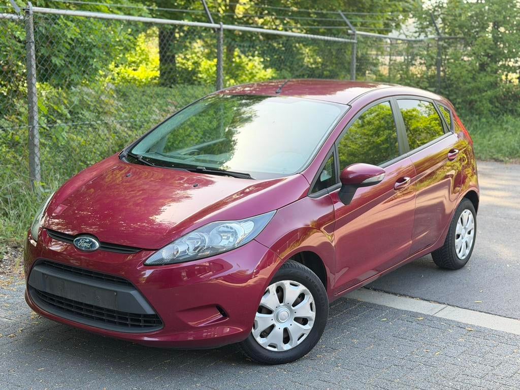 Ford Fiesta, Achat, Boîte manuelle, Electronic Stability Program (ESP), Particulier