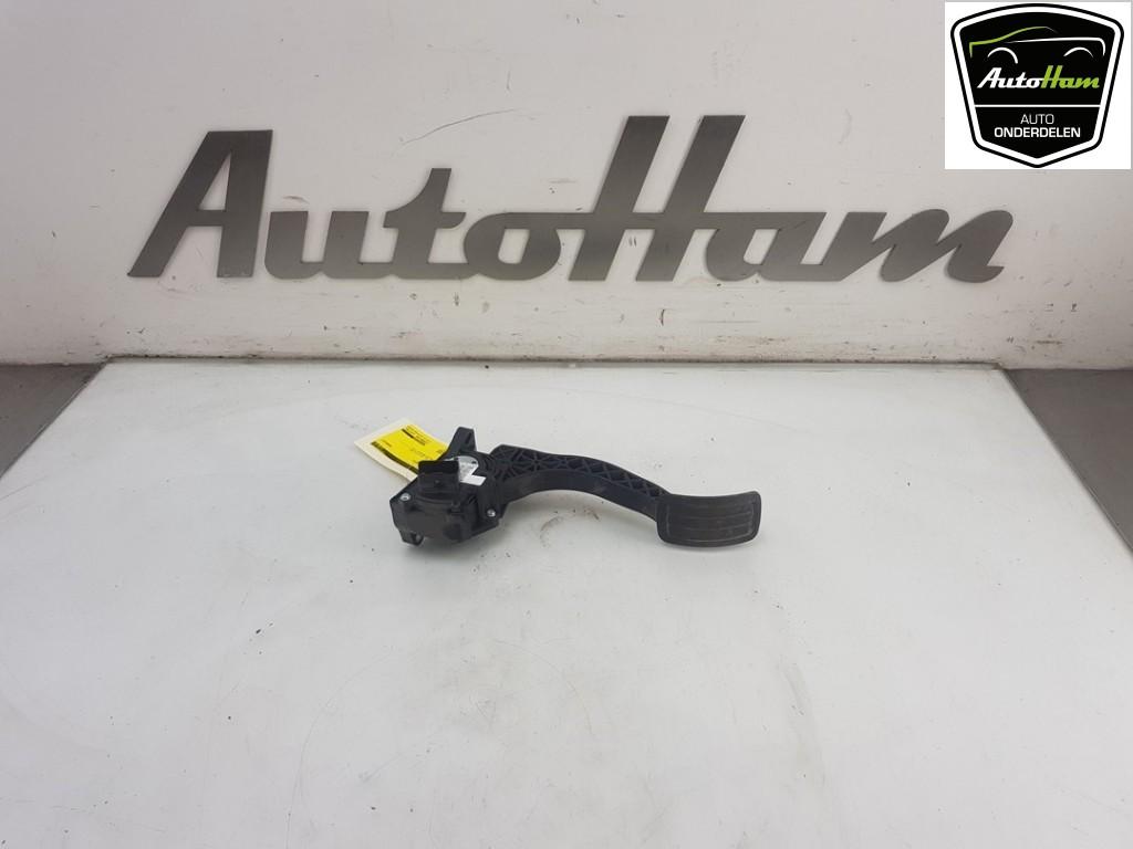 GASPEDAAL Opel Combo Cargo (01-2018/04-2021) (|9674829780|), Gebruikt, Opel