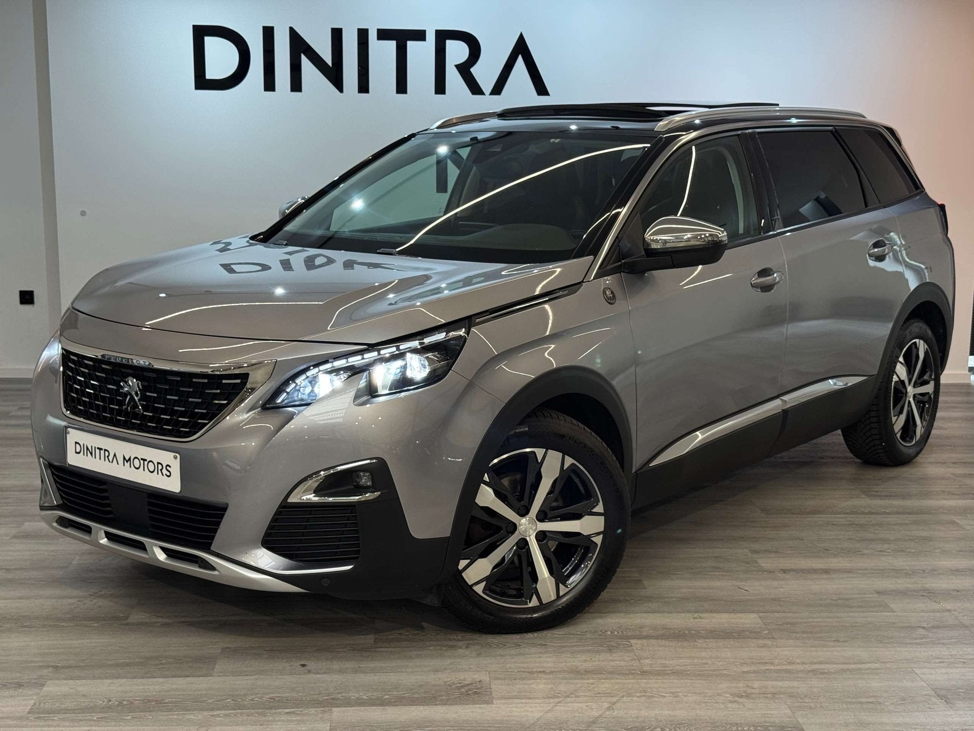 Peugeot 5008 1.5 BlueHDi Crossway - 7zit/Pani/Carplay/Cruise, Auto's, Peugeot, Automaat, Gebruikt, 4 cilinders, https://public.car-pass.be/vhr/f657f01c-606c-431c-8d4c-41719d20a3da