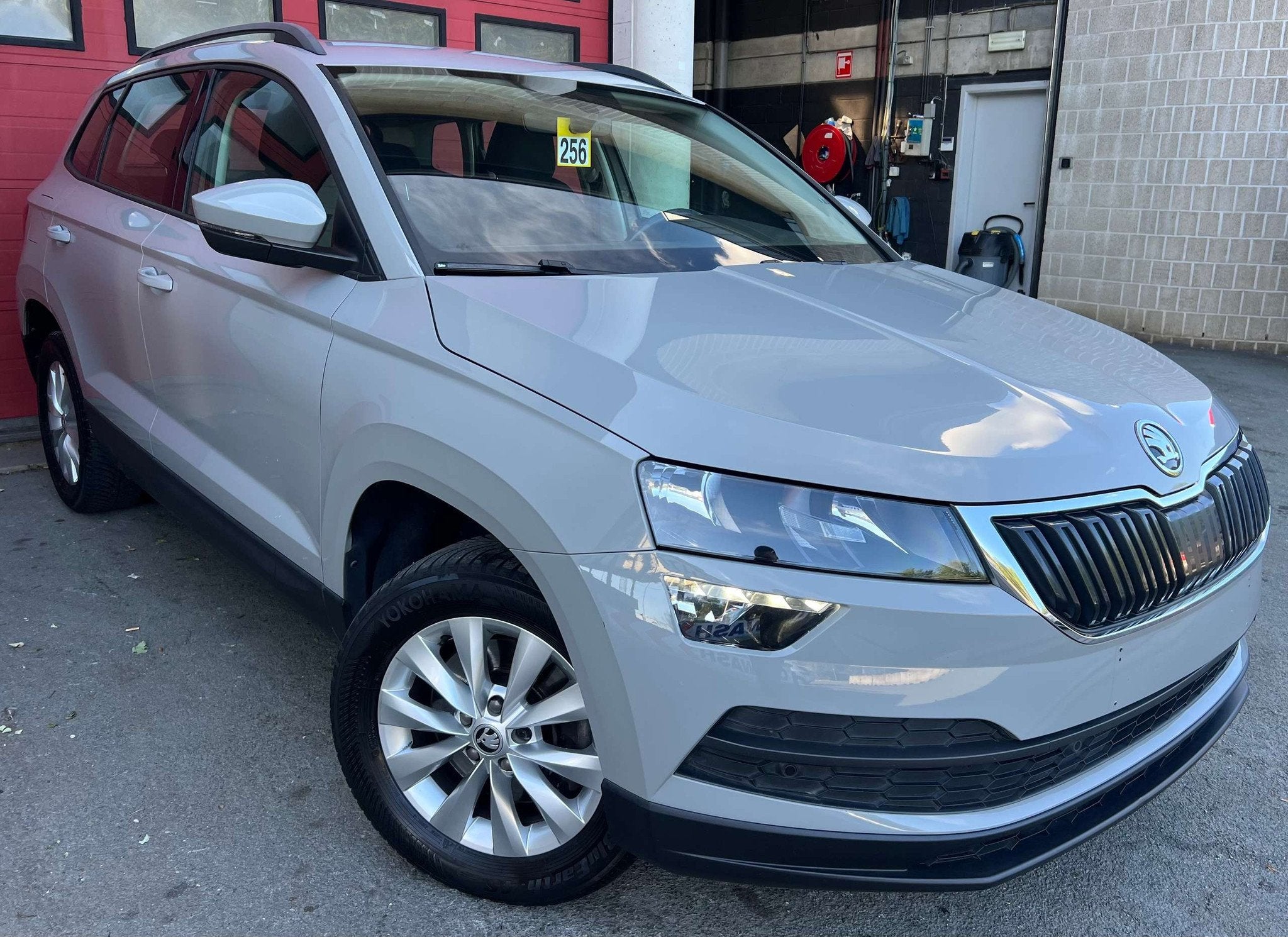 Skoda Karoq 1.0 TSI Ambition + CAR-PASS + GARANTIE + CAMÉRA, Argent ou Gris, Achat, Euro 6, Entreprise