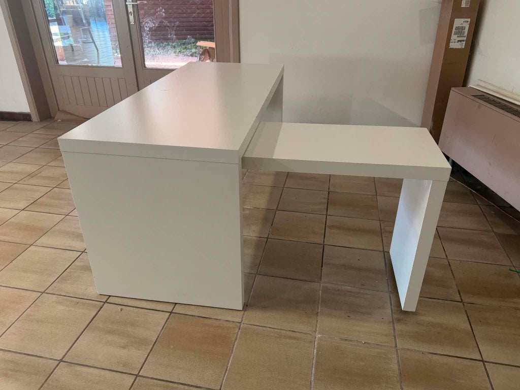 Bureau, Maison & Meubles, Bureaux, Utilisé, IKEA, Moderne, Panneau de particules ou MDF, Blanc, Goulotte de câbles, Enlèvement